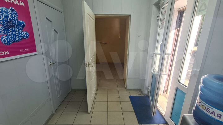 Торговая площадь, 12 м²