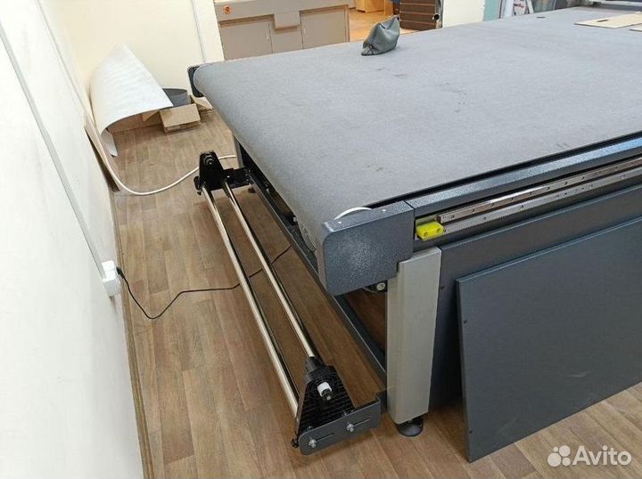 Планшетный режущий плоттер 2040