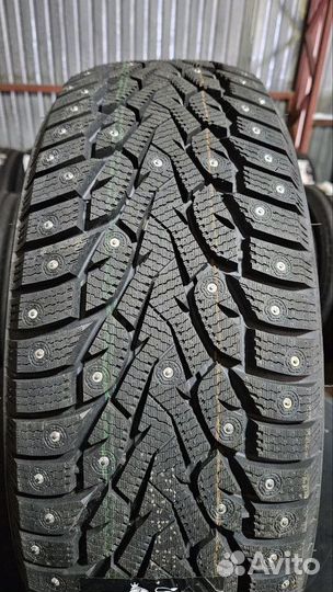 Arivo Ice Claw ARW8 235/65 R17