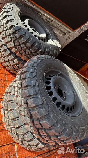 Bfgoodrich Mud-Terrain T/A KM3 215/75 R15