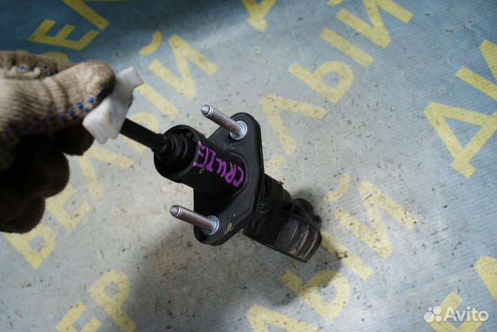 Главный цилиндр сцепления Chevrolet Cruze