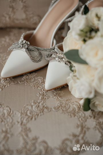 Туфли женские на каблуке