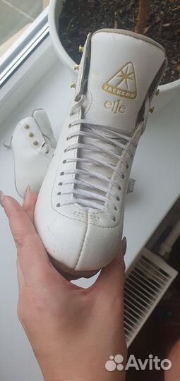 Фигурные коньки jackson