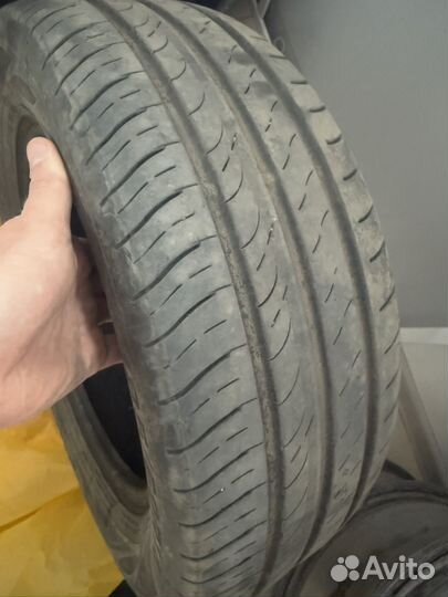 Viatti Strada 2 (V-134) 185/65 R14 34V