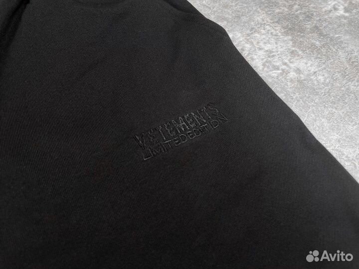 Vetements Logo шорты (в наличии)