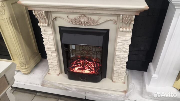 Электрокамин Royal Flame Luxemburg с очагом Fobos