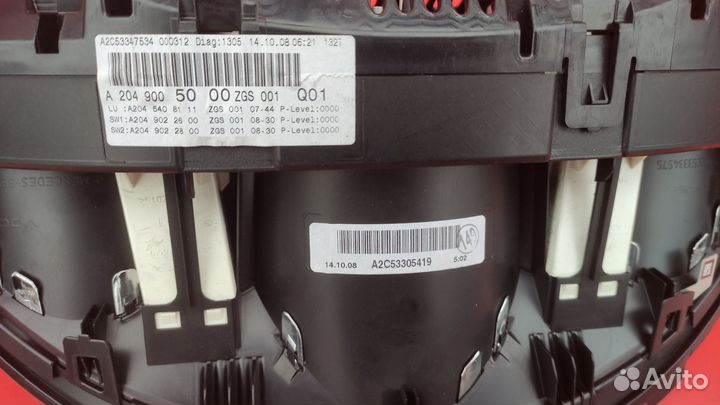 Приборная панель приборка Mercedes w204