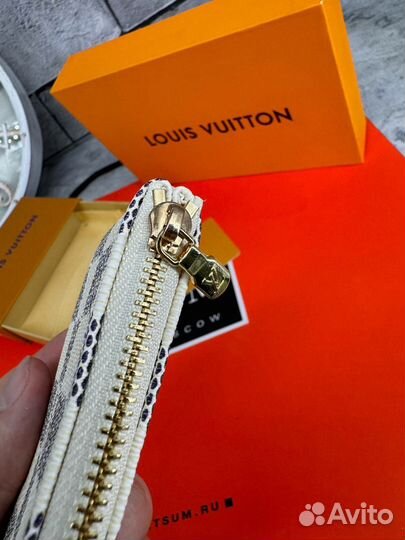Ключница Louis Vuitton