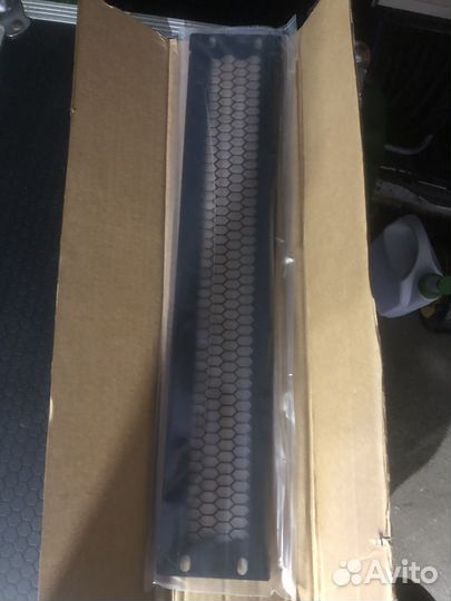 Фальш-панель 2U, перфорированная