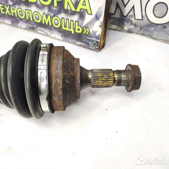 Левый привод Peugeot 406