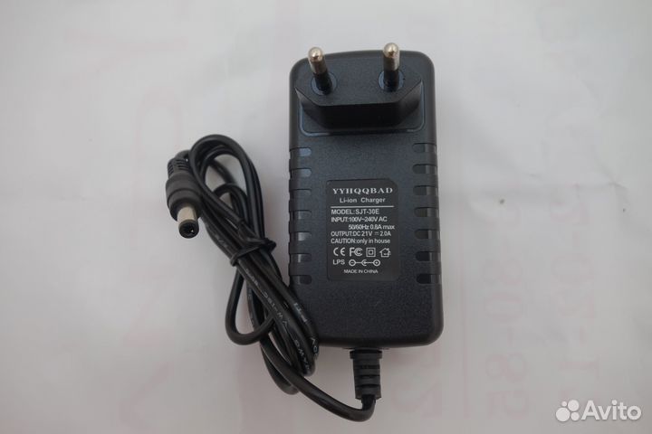 Зарядное устройство для Li-ion акб 21В 2А