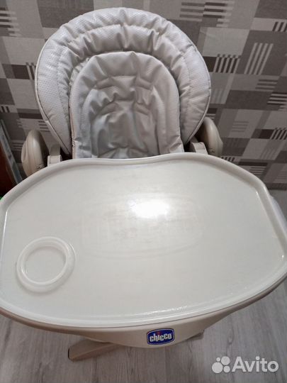 Стульчик для кормления chicco