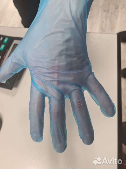 Перчатки виниловые