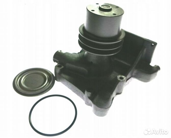 Новый водяной насос steyr