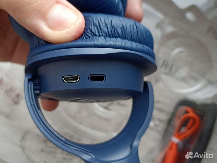 Беспроводные наушники JBL tune 590bt