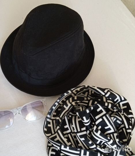 Шляпа женская Федора