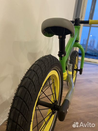 Детский беговел Mercedes