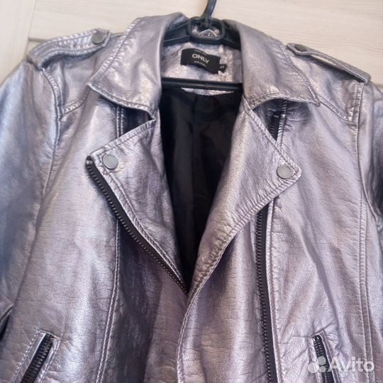 Куртка кожаная женская