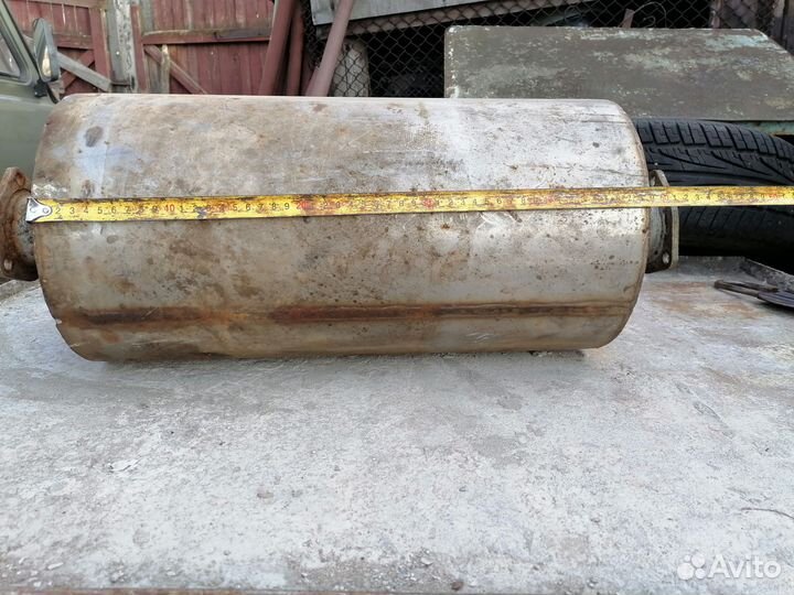 Продам глушитель