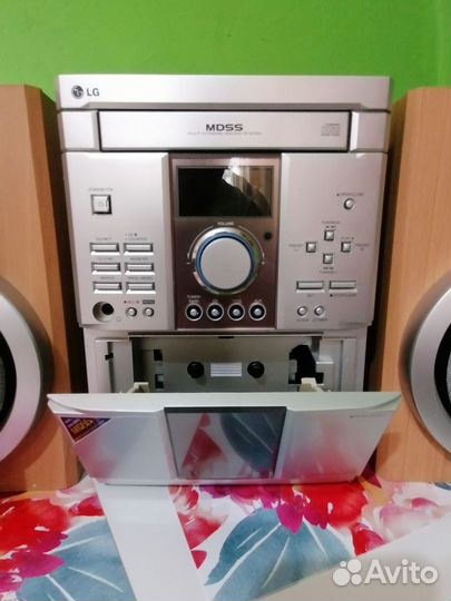 Музыкальный центр lg