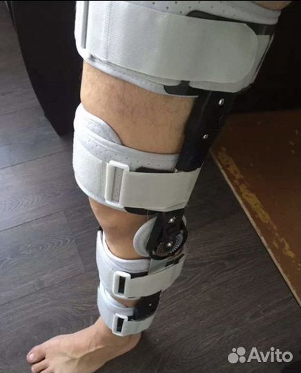 Ортез на коленный сустав