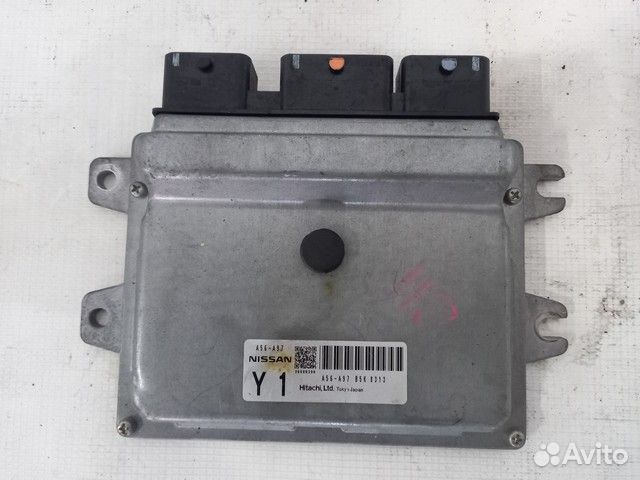 Блок управления двигателем Nissan Tiida
