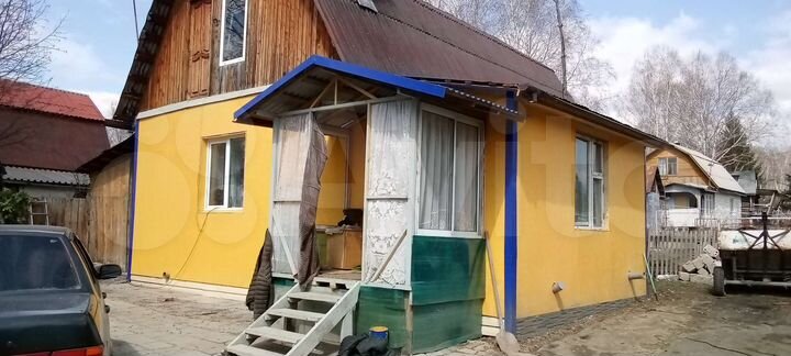 Дом 50 м² на участке 5 сот.