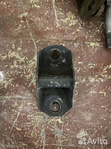 Держатель рулевых тяг audi 100,а6 c4