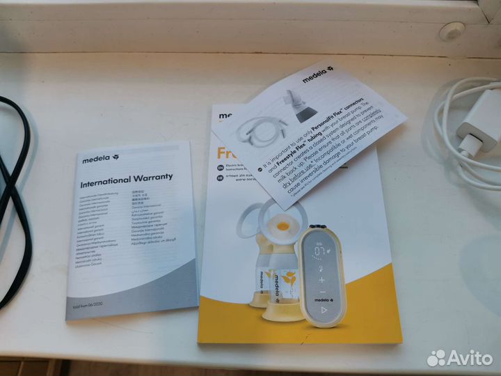 Двойной электронный молокоотсос