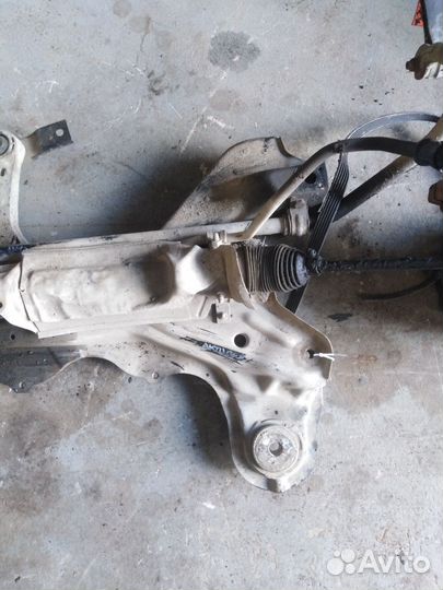 Подмоторная балка Skoda Octavia A4 2000-2011