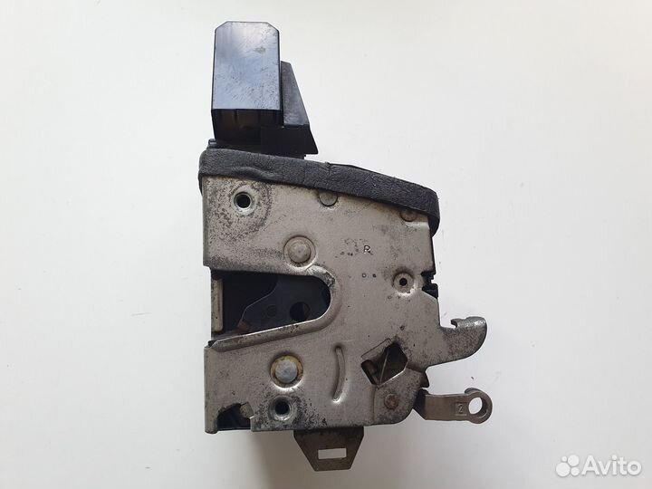 Передний правый замок BMW e39