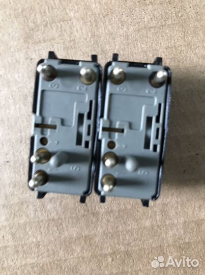 Кнопка стеклоподъемника задняя Мерседес W124