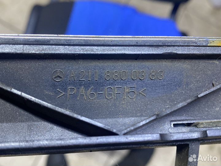 Решетка радиатораW211