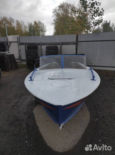 Катер Прогресс