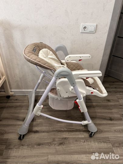 Стульчик для кормления babyton