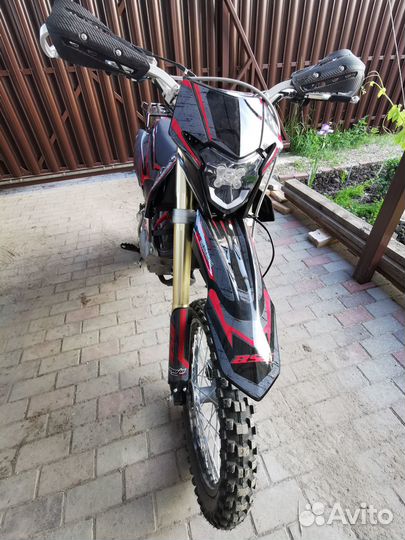 Мотоцикл BSE Z3