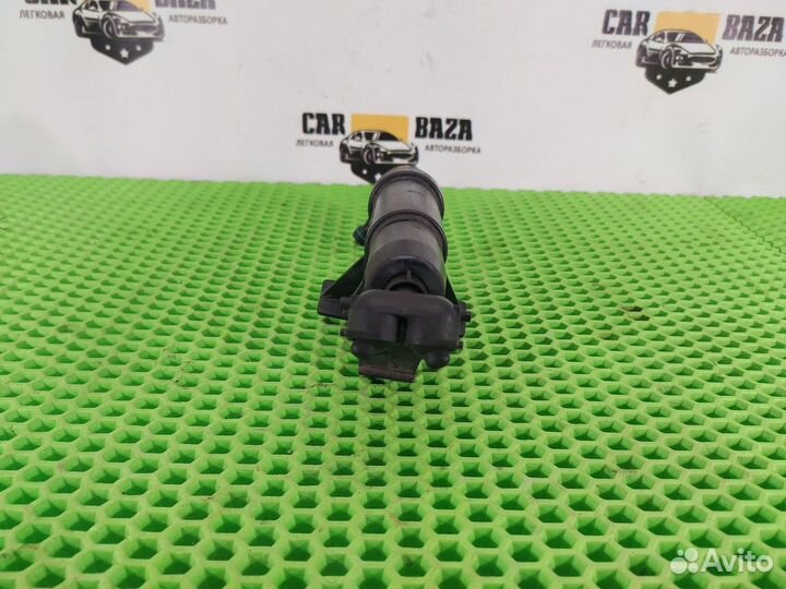 Форсунка омывателя фары Ford C-Max