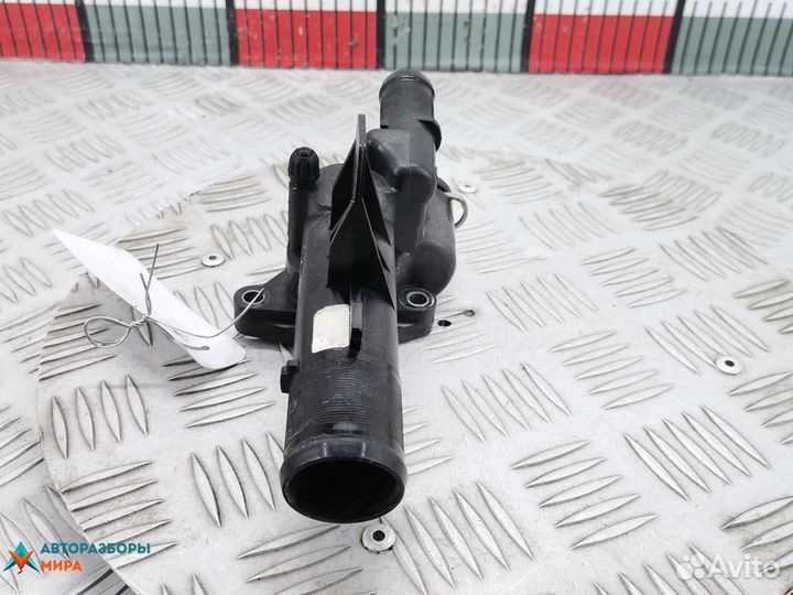 Корпус термостата Renault Kangoo 2 2012 110605536R