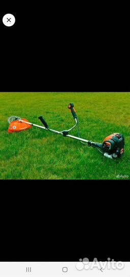Покос травы триммером