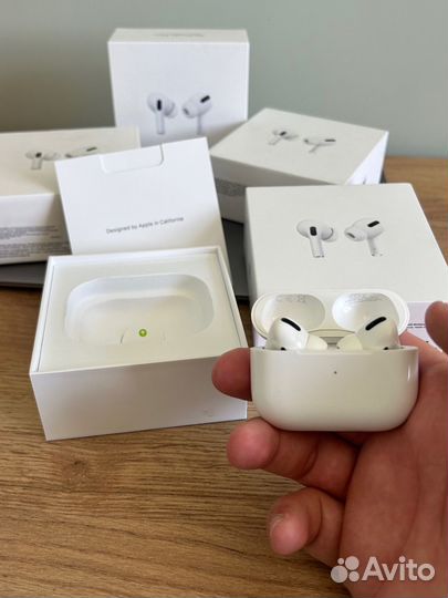 AirPods Pro original (4 штуки в налчии)