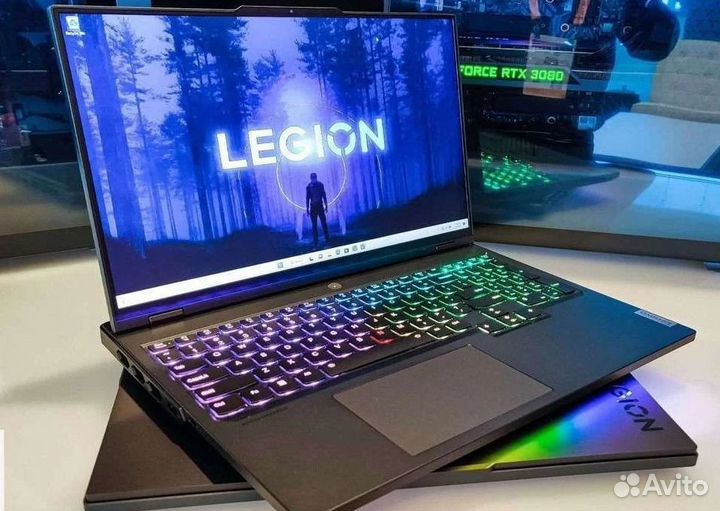 Lenovo Legion 7i RTX 4090 / i9 13900HX / 32GB /2TB