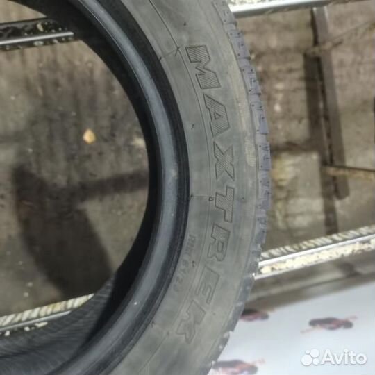 Maxtrek Trek M7 205/55 R16