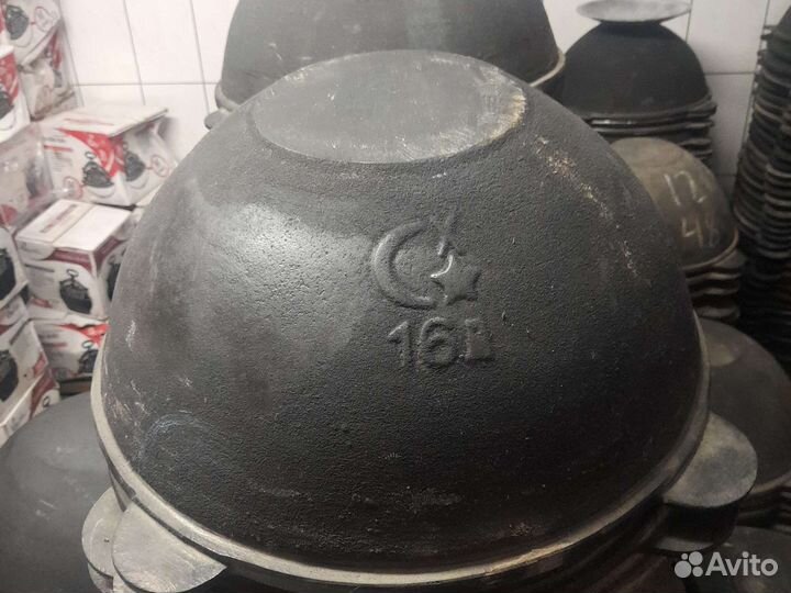 Казан чугунный с печкой с турбой