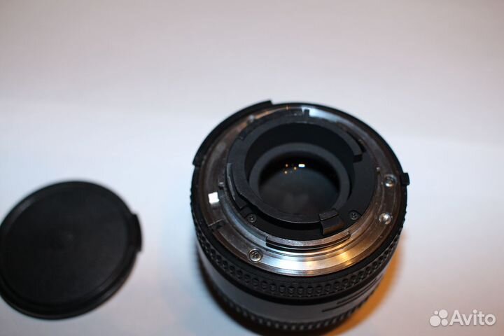 Объектив Nikon 50 mm 1.8D Nikkor