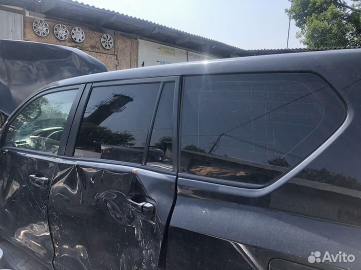 Стекло переднее правое левое тойота прадо 150