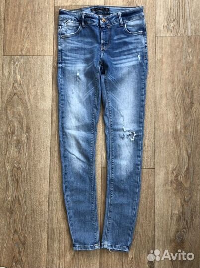 Джинсы zara