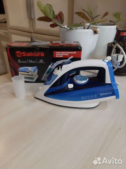 Утюг Sakura SA-3053сbl, синий/белый