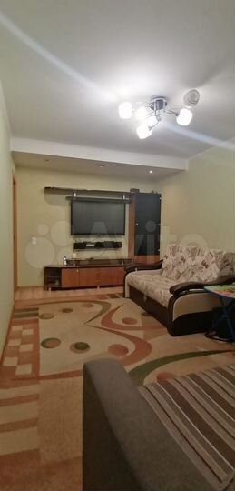 2-к. квартира, 43 м², 3/5 эт.