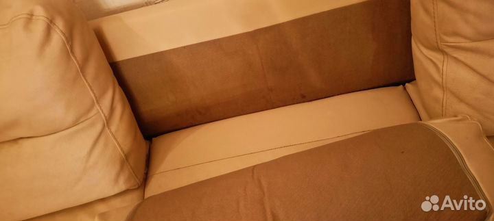 Кожаный диван бу