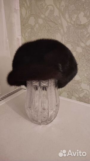 Берет женский норковый размер 56